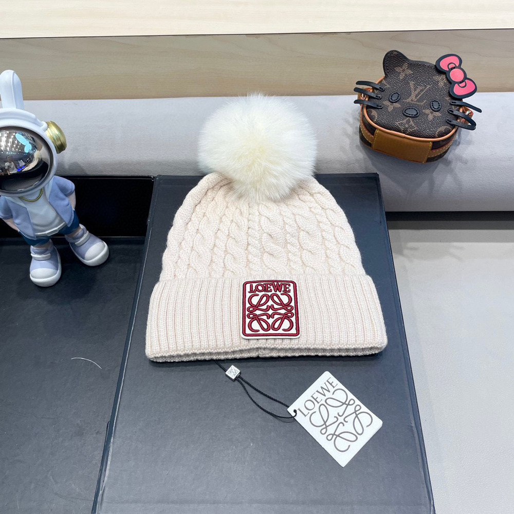 Loewe Beige Knitted Wool Hat
